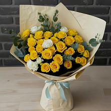 Букет цветов из:  Розы в Сулаке