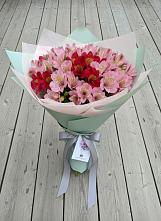 Букет цветов из:  Альстромерии в Сулаке