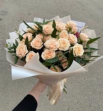 Букет Кремовые розы Латте в Сулаке