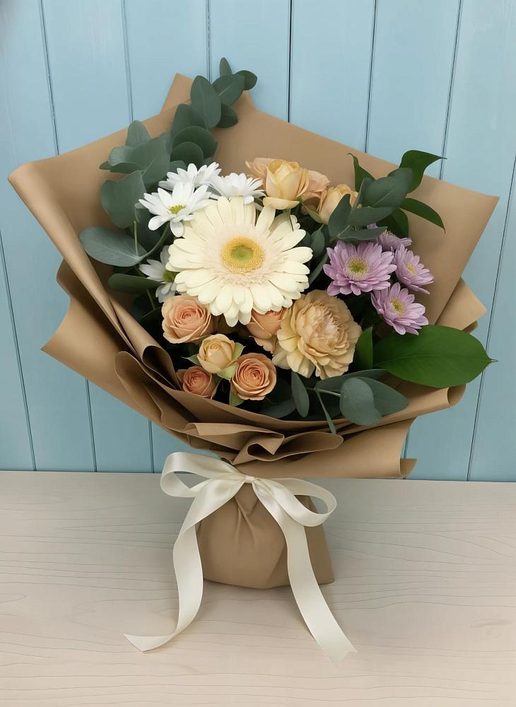 Букет цветов из: Герберы и Хризантемы в Сулаке