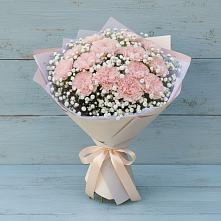 Букет цветов из:  Гвоздики в Сулаке
