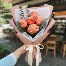 Букет цветов из:  Розы в Сулаке