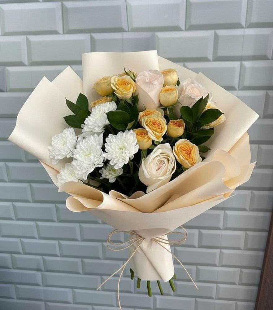 Букет цветов из: Розы и Хризантемы в Сулаке
