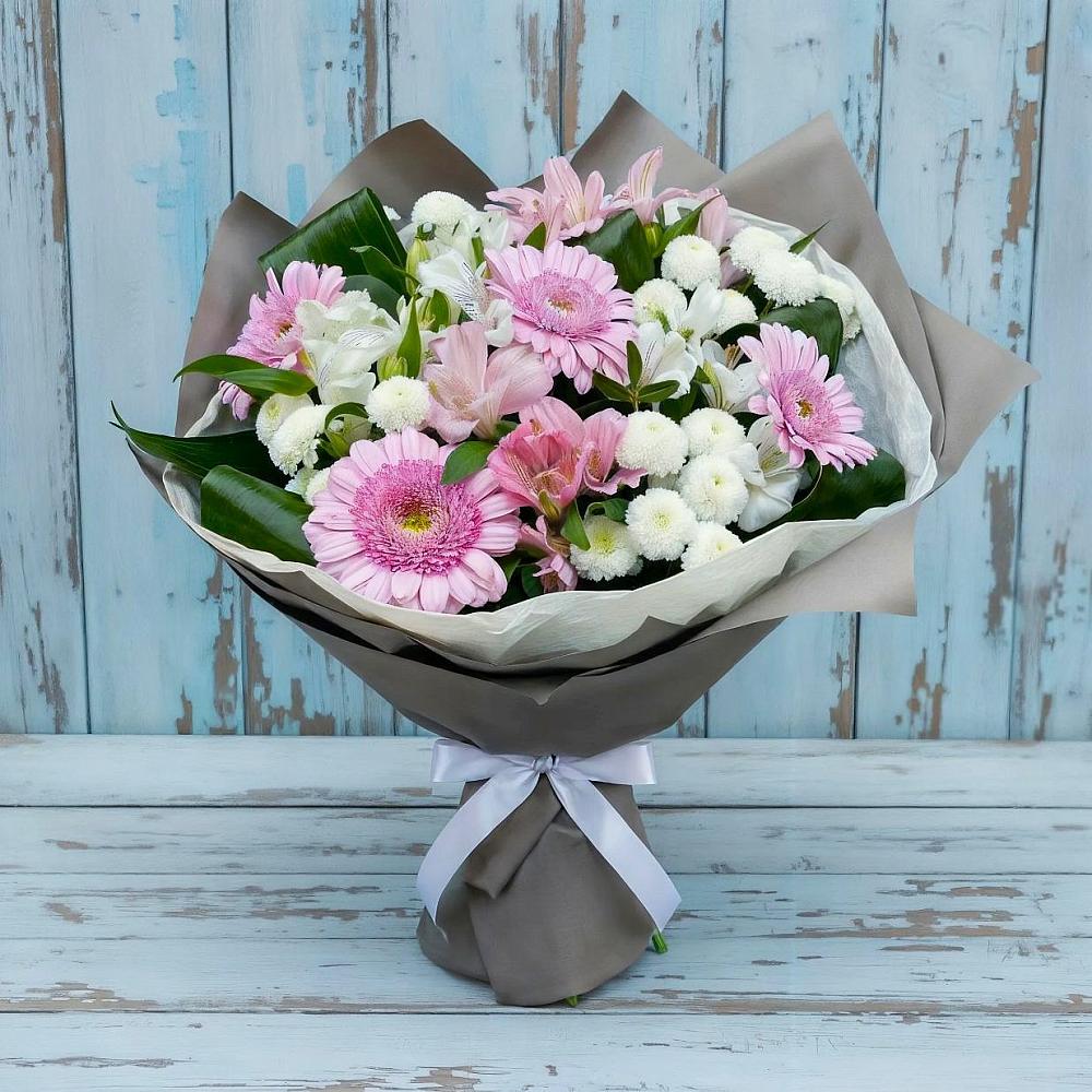 Букет цветов из: Герберы, Альстромерии и Хризантемы в Сулаке