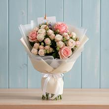 Букет цветов из:  Розы в Сулаке