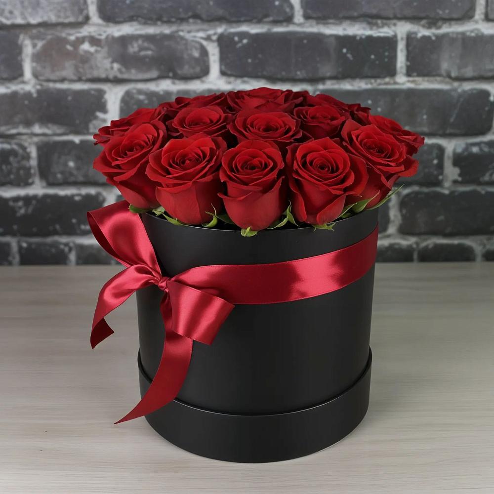 Цветочная композиция из Розы в шляпной коробке в Сулаке