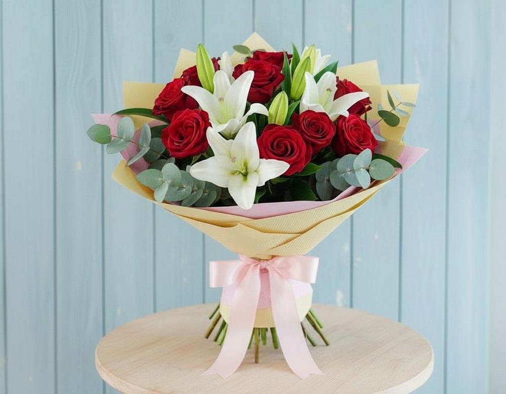 Букет цветов из: Лилии и Розы в Сулаке